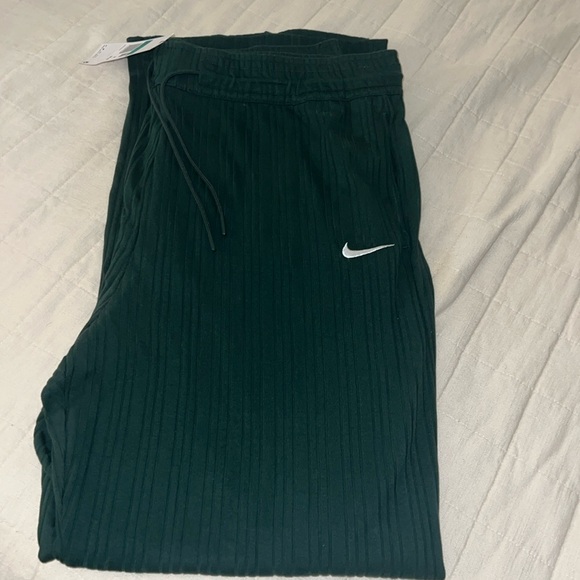 Women’s Nike Ribbed Jersey Wide Leg Pants - Picture 6 of 9